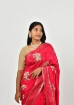 Elegant red saree - Image 3