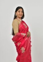 Elegant red saree - Image 4