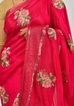 Elegant red saree - Image 5